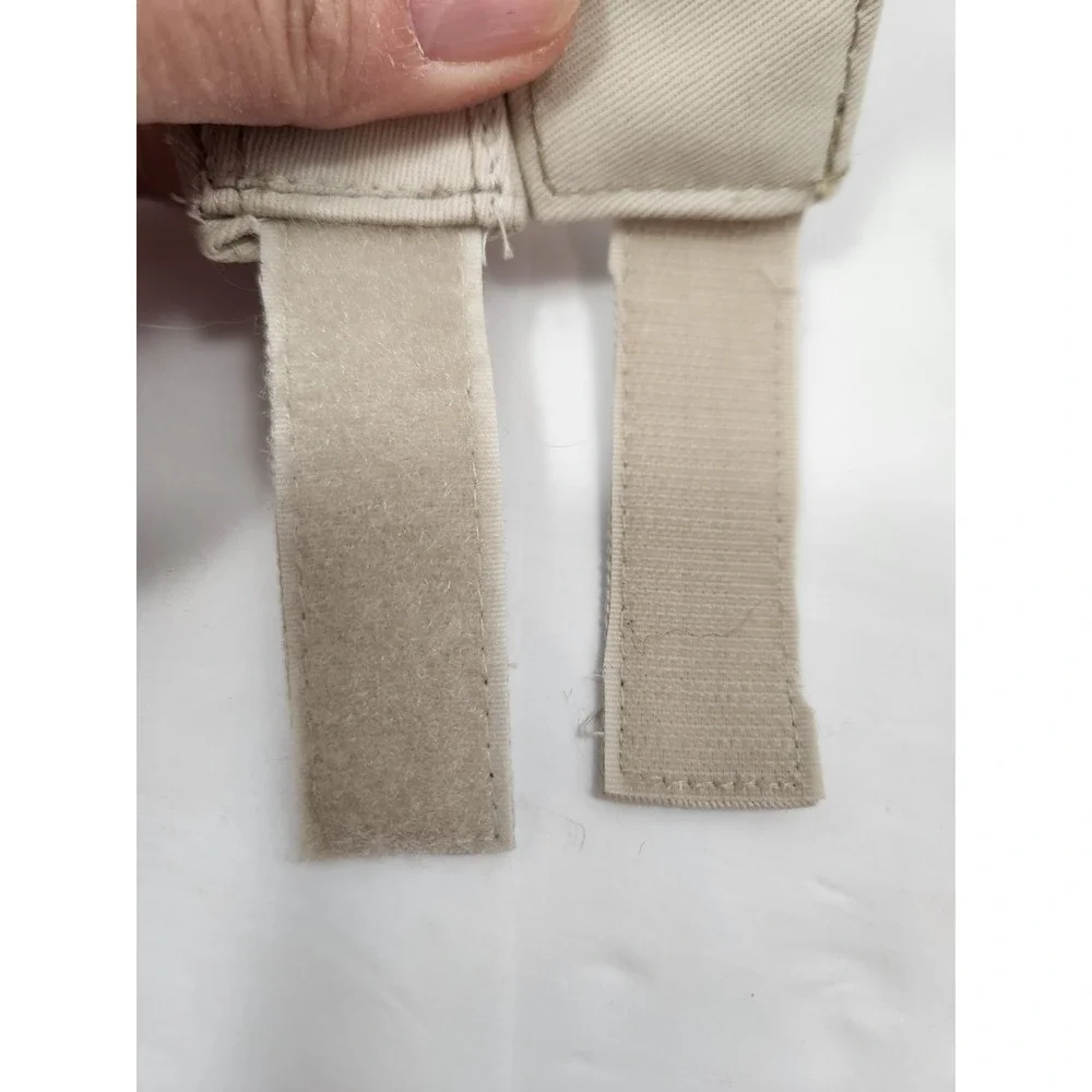 Cabel'a‎ sun visor - like new